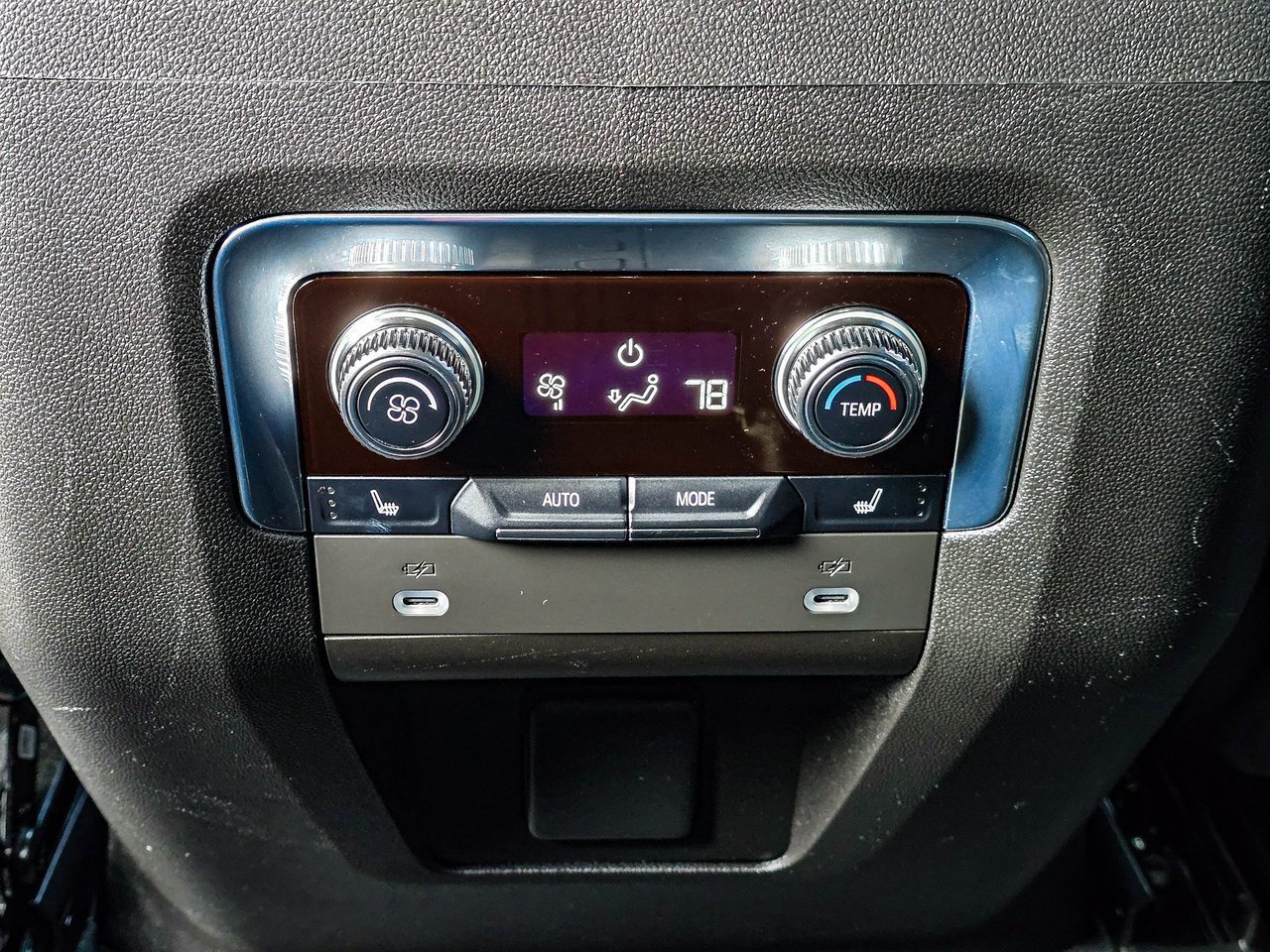 Used 2022 GMC Yukon AT4 w/ Max Trailering Package image 62