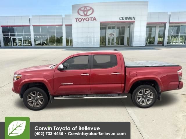 Used 2019 Toyota Tacoma Limited AWD/4WD image 12