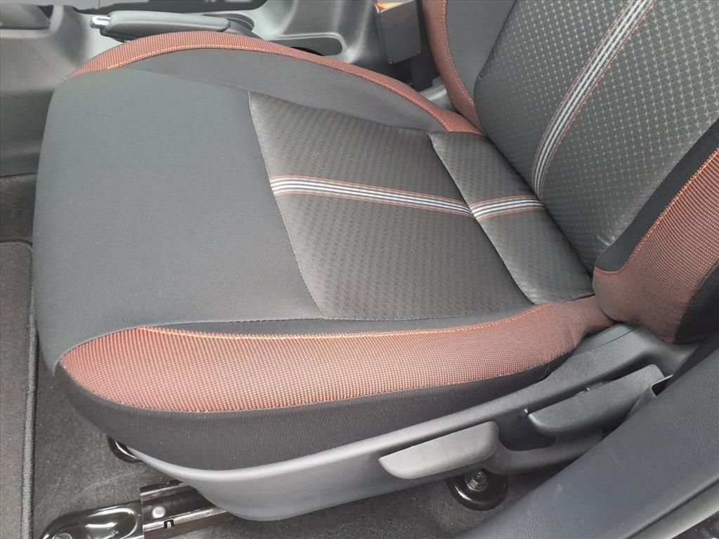 New 2025 Nissan Versa SR w/ Trunk Package FWD image 10