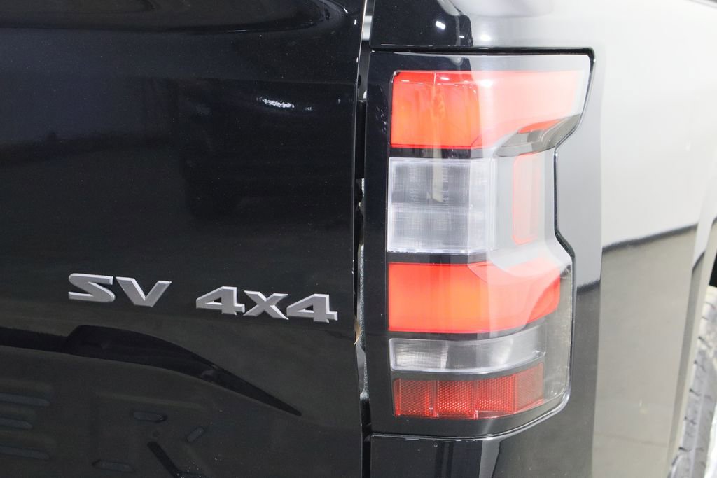 Used 2022 Nissan Frontier SV image 40