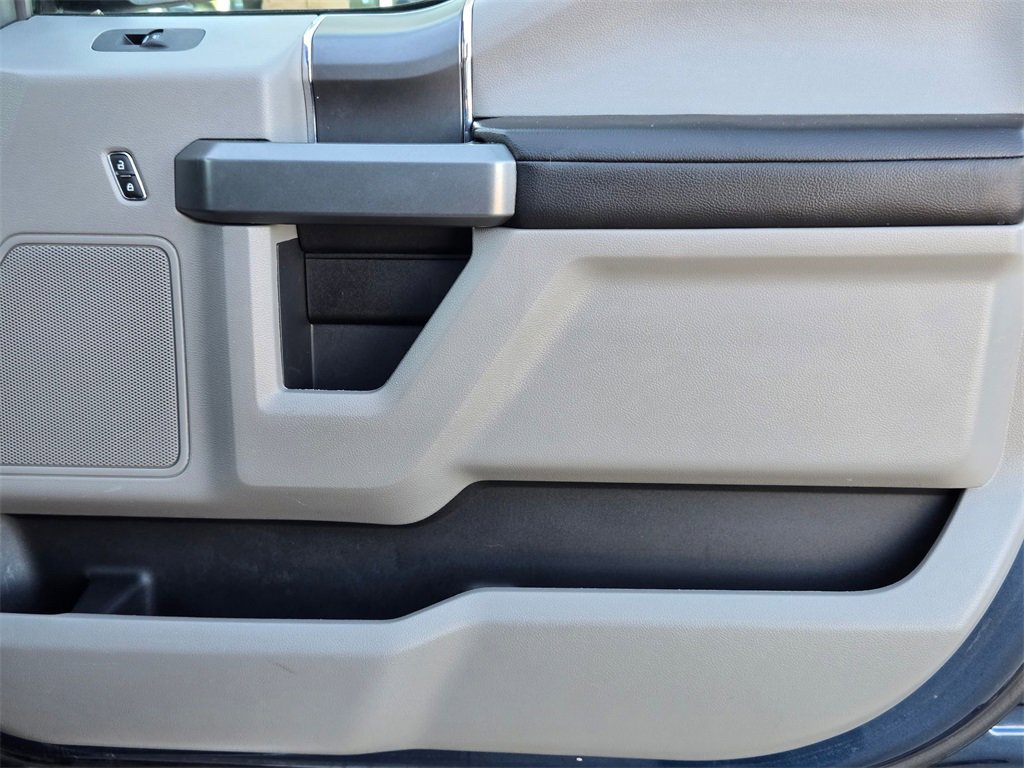 Used 2018 Ford F150 XLT w/ Equipment Group 302A Luxury image 27