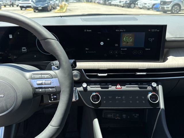 New 2025 Hyundai Sonata Limited FWD image 17