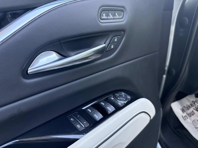 Used 2021 Cadillac Escalade Sport w/ Driver Assist Tech Package AWD/4WD image 17