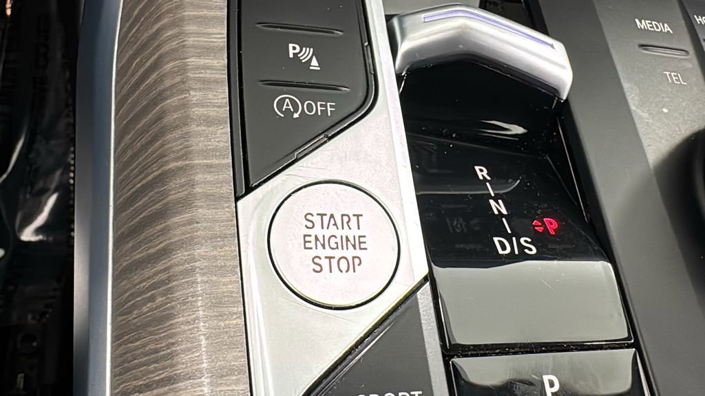 Used 2025 BMW 330i xDrive Sedan image 22