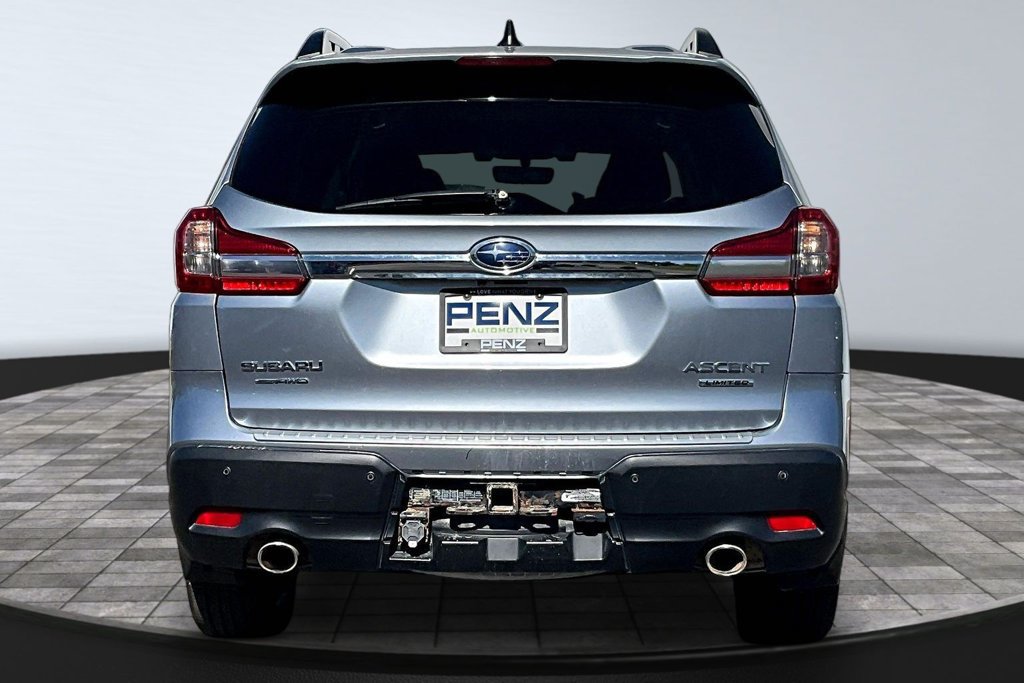 Used 2020 Subaru Ascent Limited w/ Technology Package AWD/4WD image 5