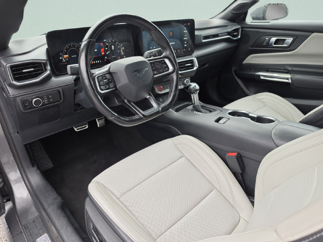 Used 2024 Ford Mustang Premium RWD image 22
