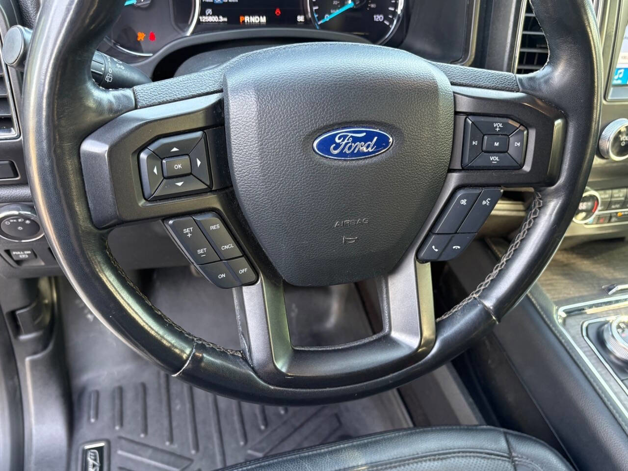 Used 2019 Ford Expedition Max Limited image 22