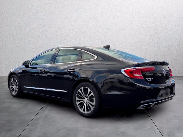 Used 2017 Buick LaCrosse Essence w/ Sun and Shade Package FWD image 3