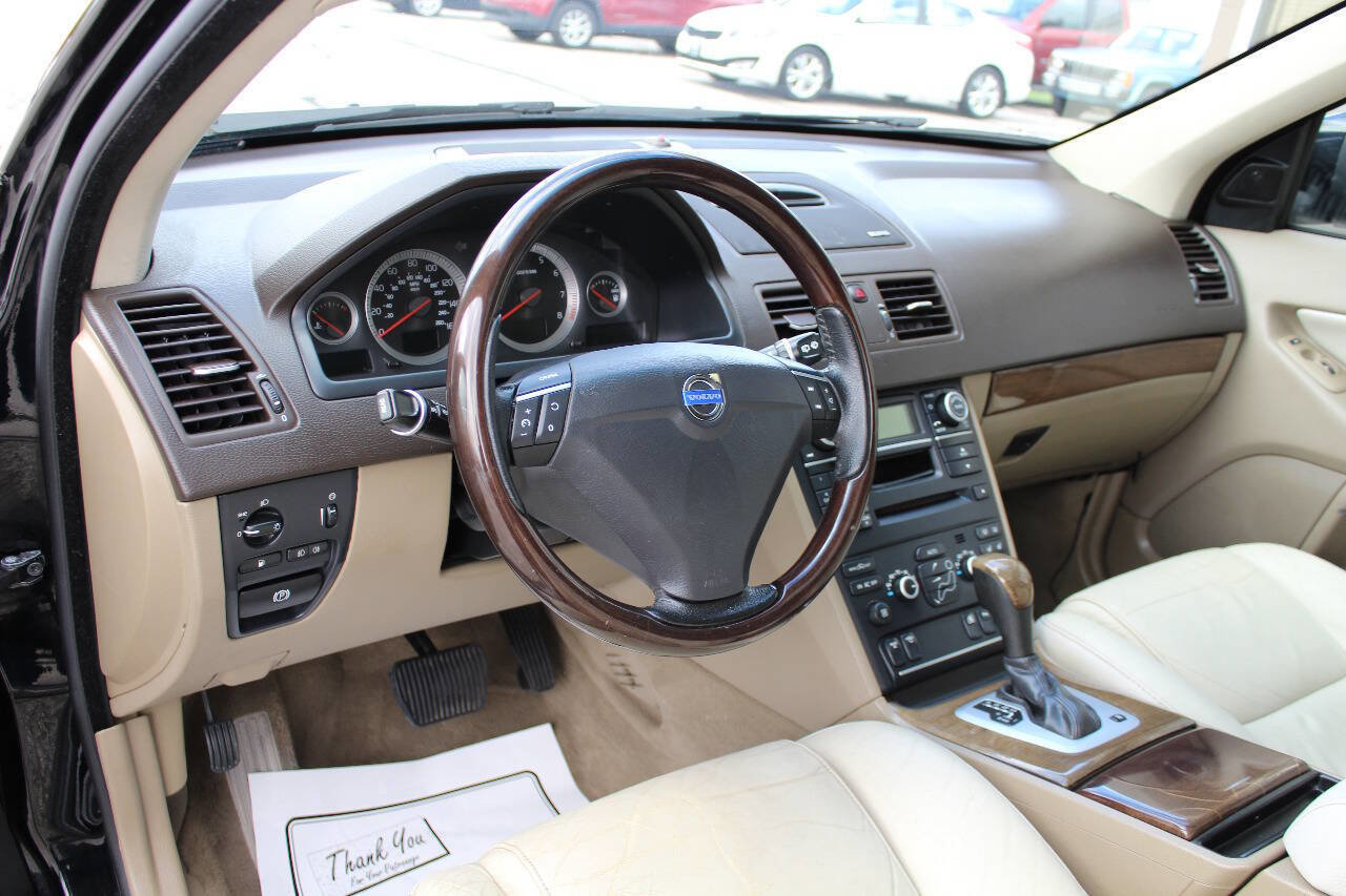 Used 2012 Volvo XC90 3.2 image 16