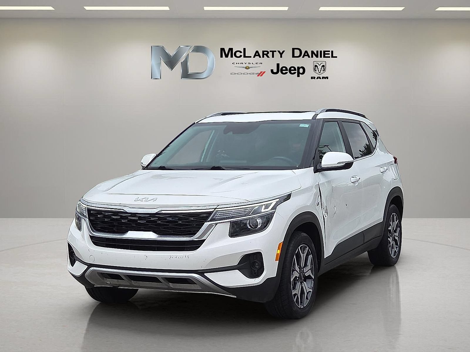 Used 2022 Kia Seltos EX AWD/4WD video 2