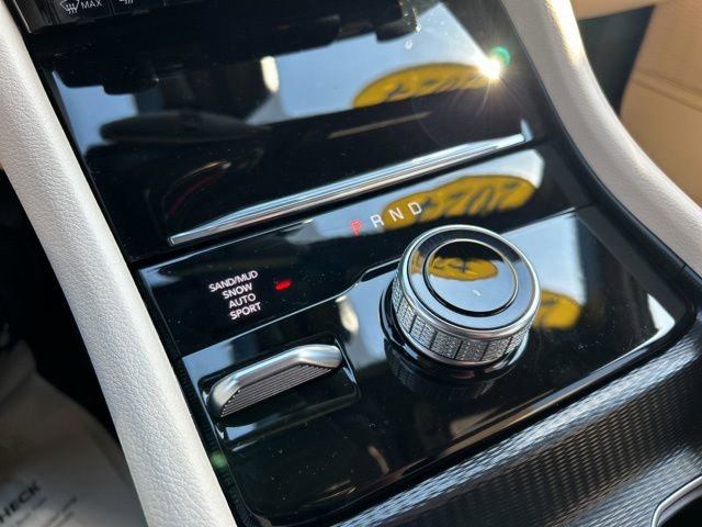 Used 2024 Jeep Grand Cherokee Limited w/ Black Appearance Package image 52