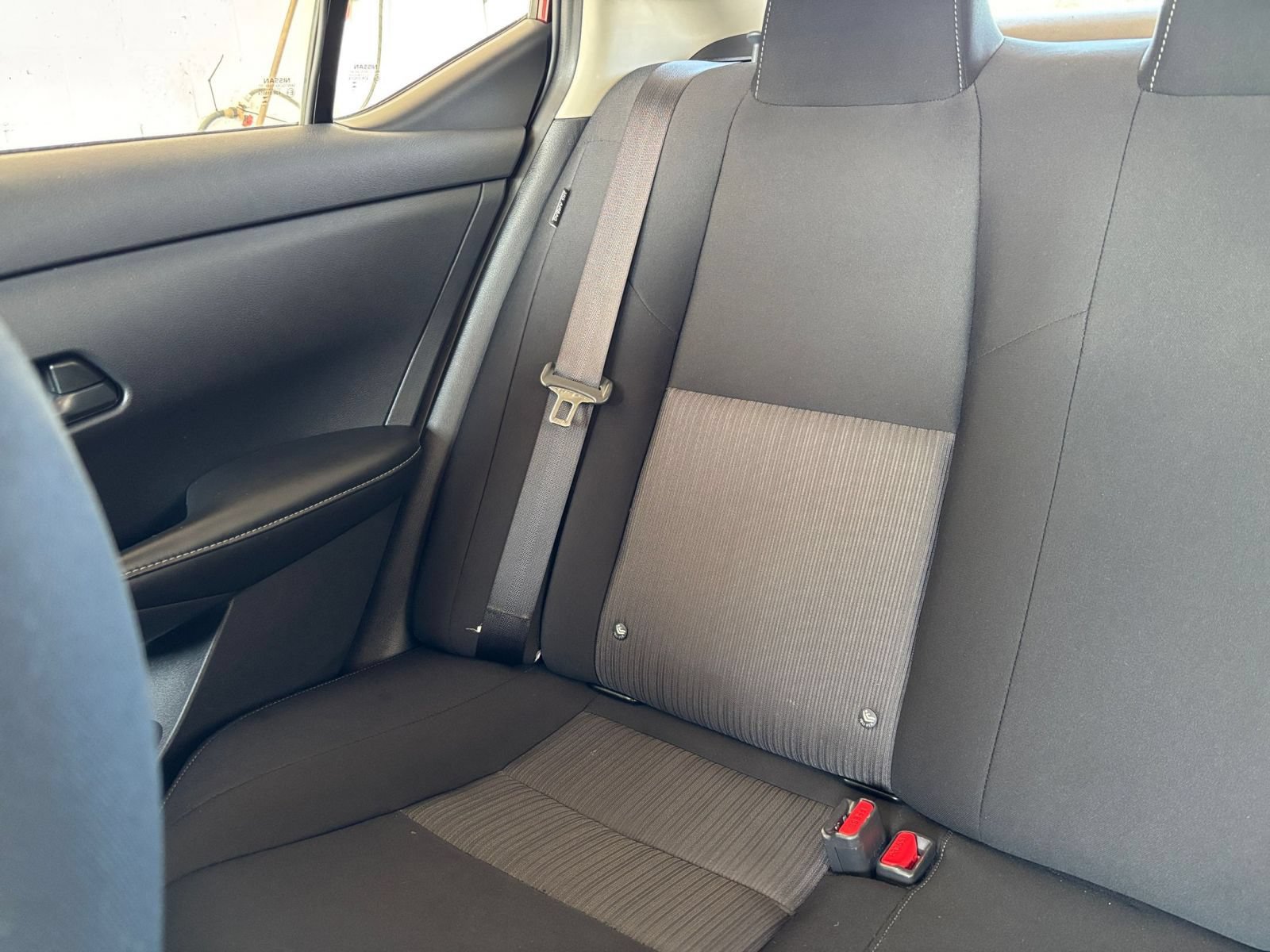 Used 2025 Nissan Sentra SV FWD image 36