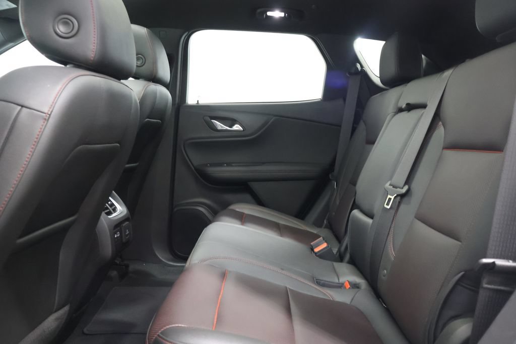 Used 2022 Chevrolet Blazer RS w/ Enhanced Convenience Package AWD/4WD image 26