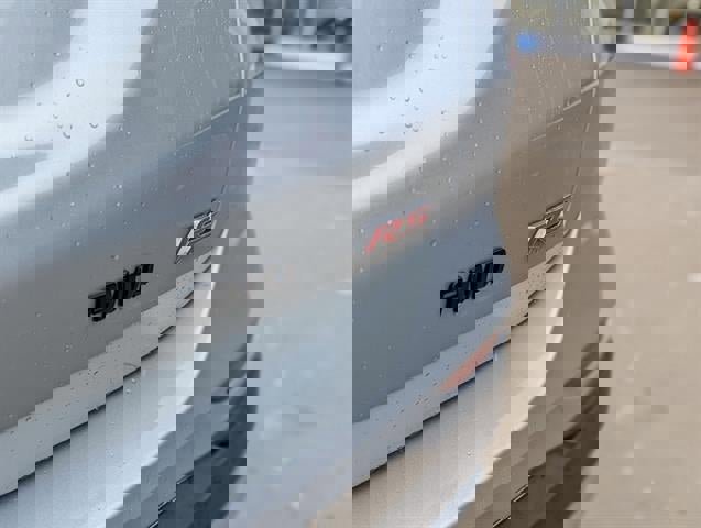 Used 2022 Chevrolet Equinox RS image 12