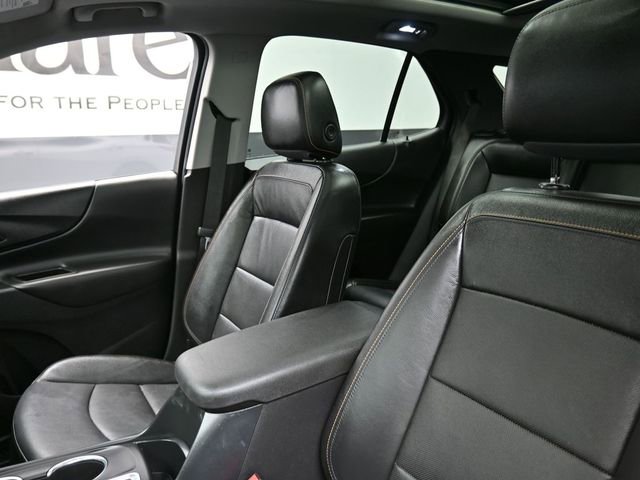 Used 2020 Chevrolet Equinox LT w/ Sport Edition FWD image 16