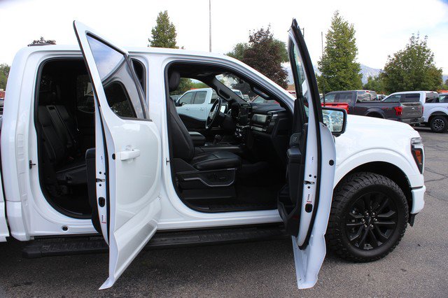 Used 2024 Ford F150 Lariat image 14