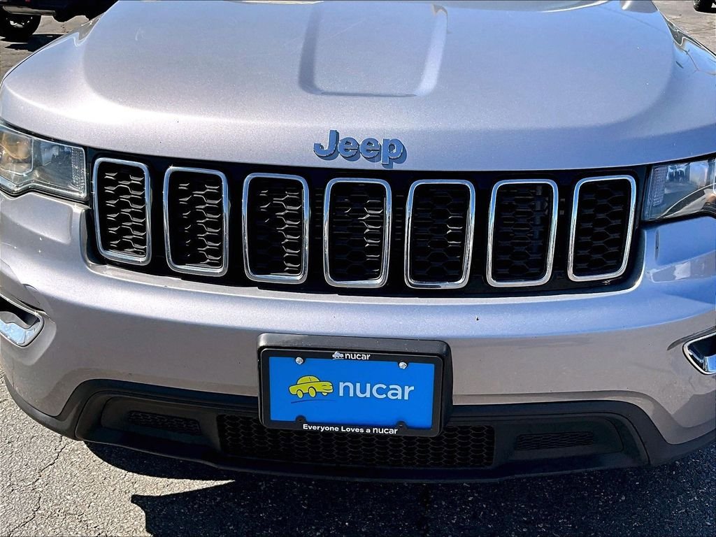 Used 2021 Jeep Grand Cherokee Laredo AWD/4WD image 33