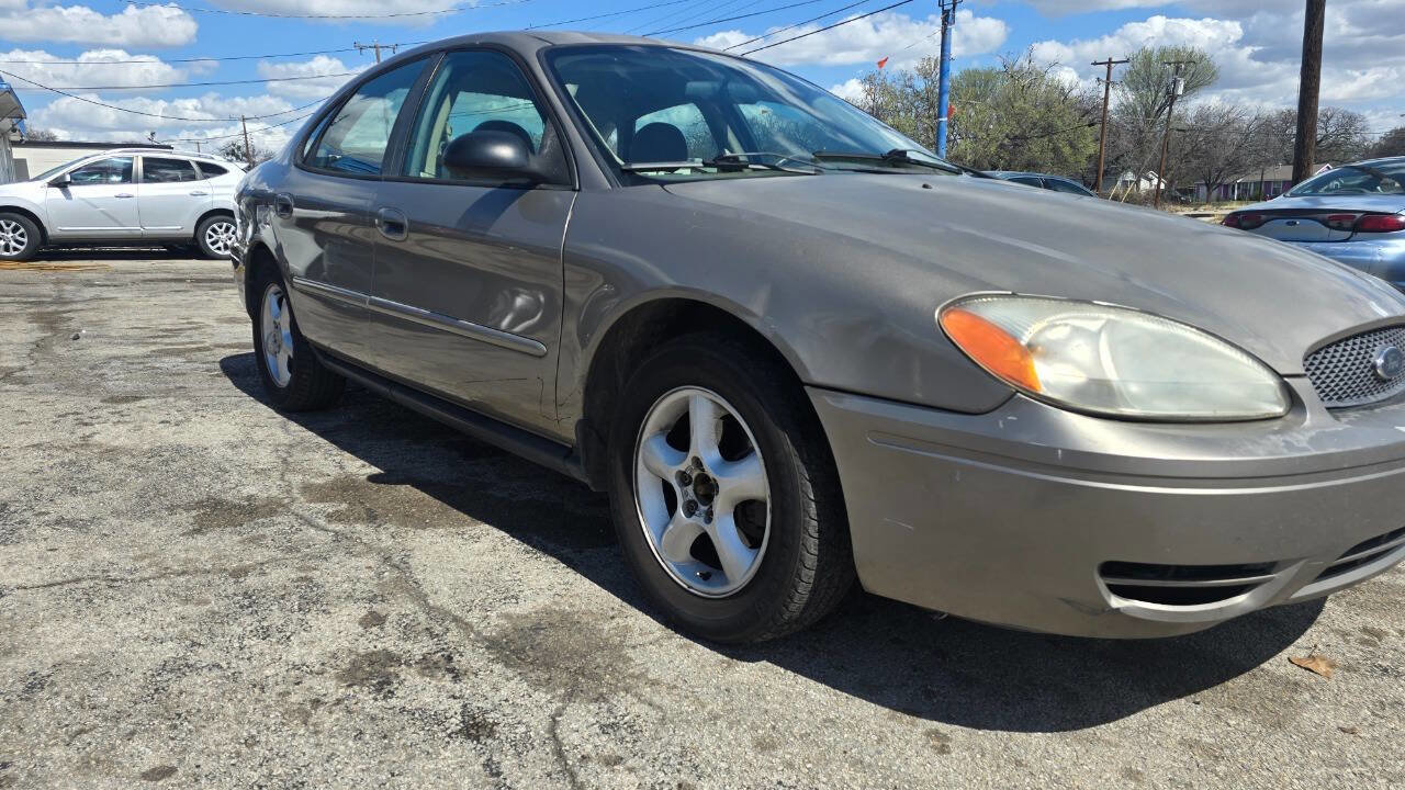 Used 2007 Ford Taurus SE image 5