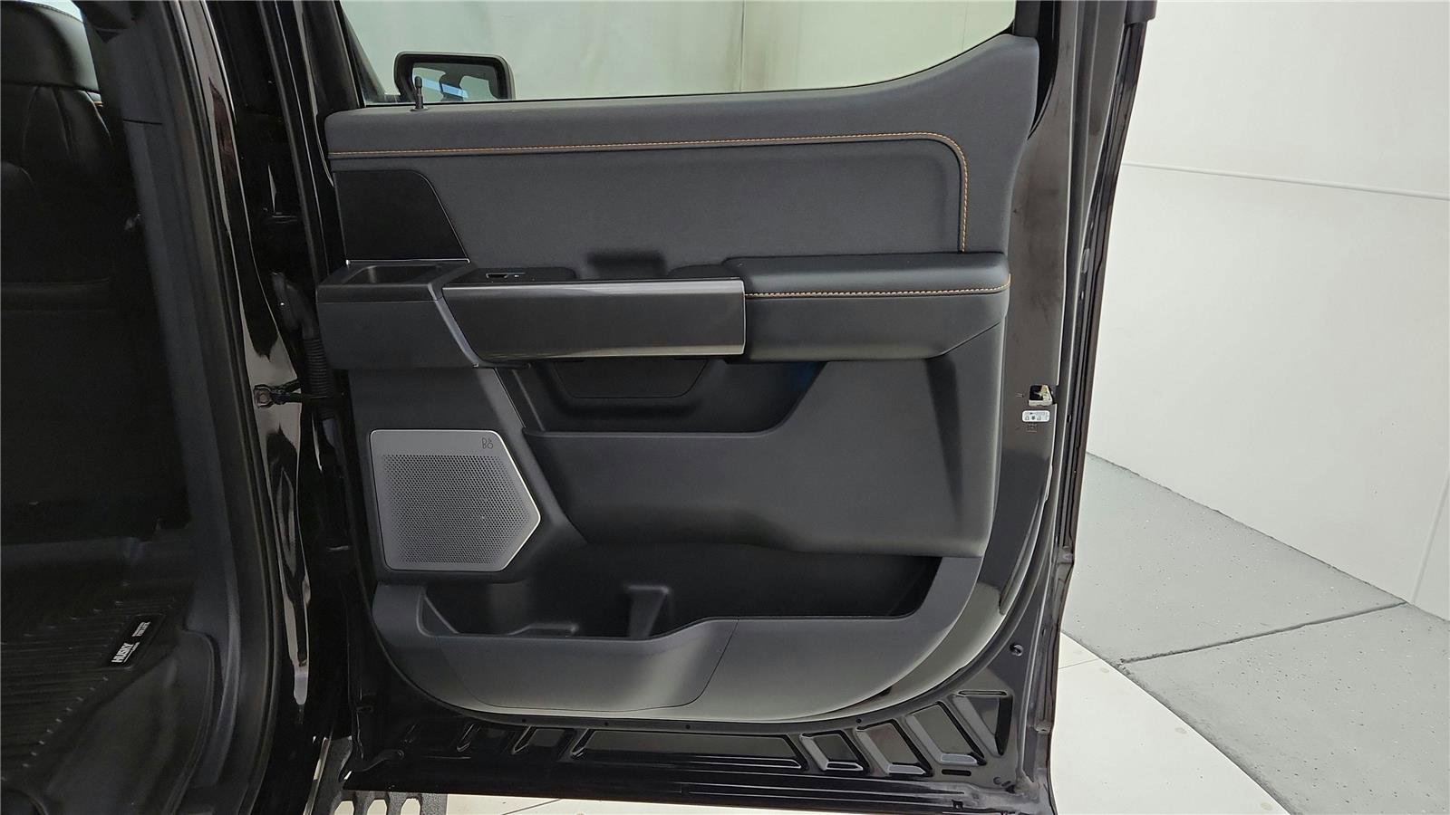 Used 2022 Ford F150 Tremor w/ Equipment Group 402A High image 32