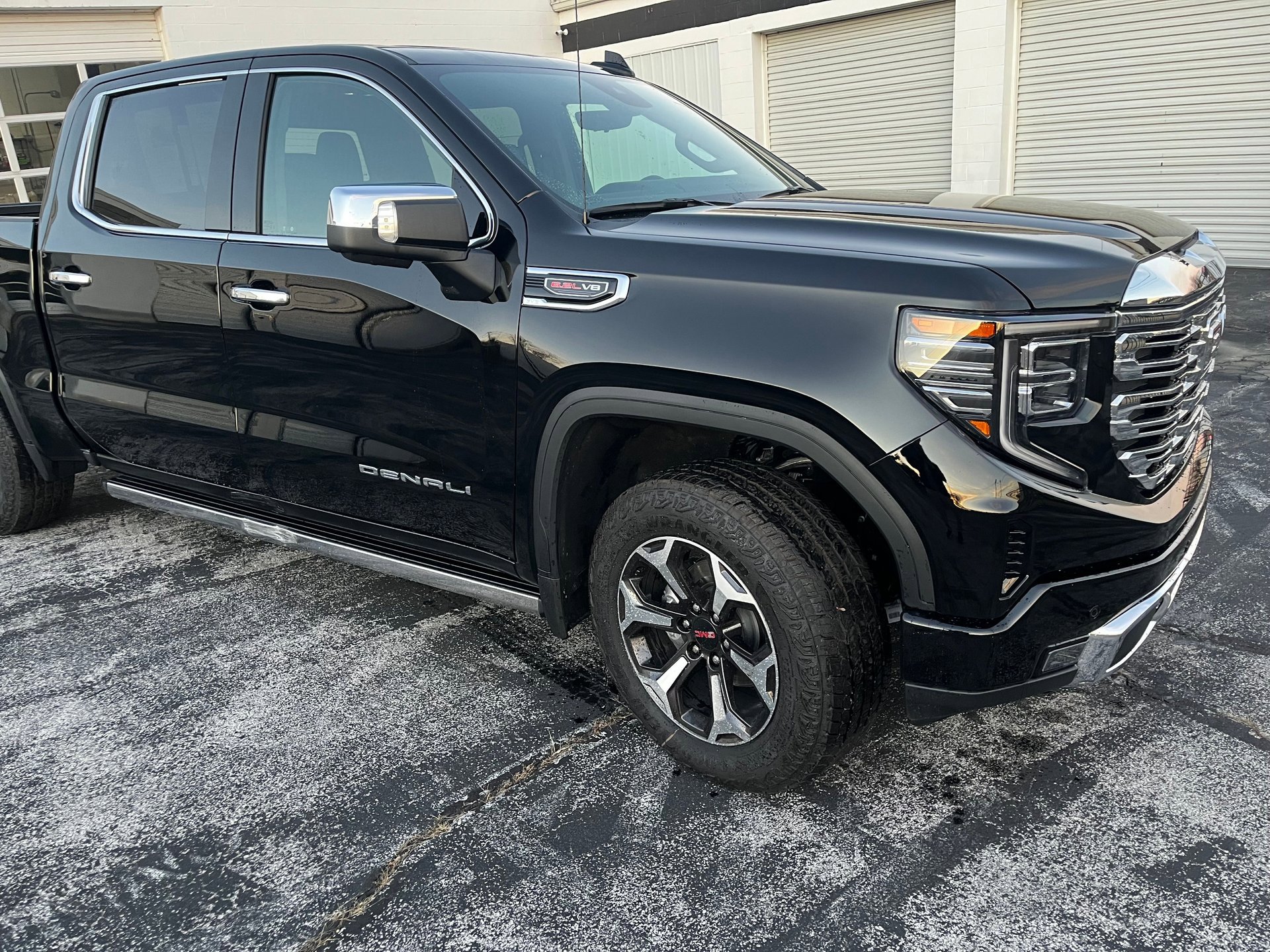 Used 2024 GMC Sierra 1500 Denali w/ Denali Reserve Package image 2