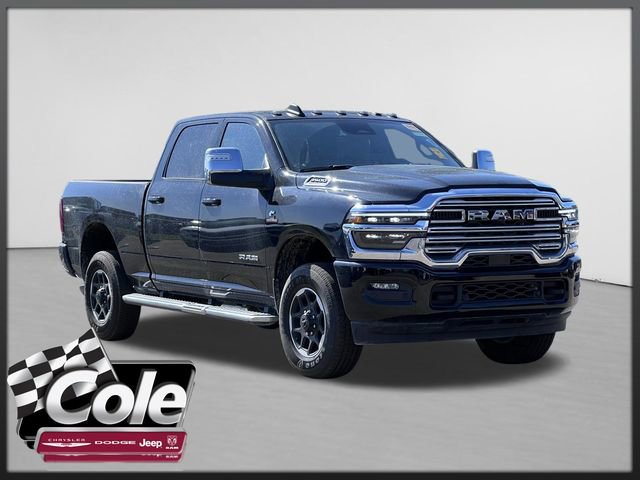 Used 2025 RAM 3500 Laramie AWD/4WD image 1