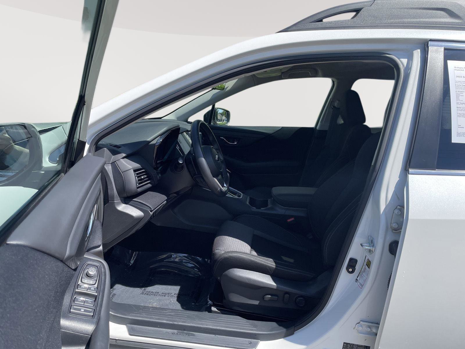 Certified 2022 Subaru Outback Premium AWD/4WD image 5