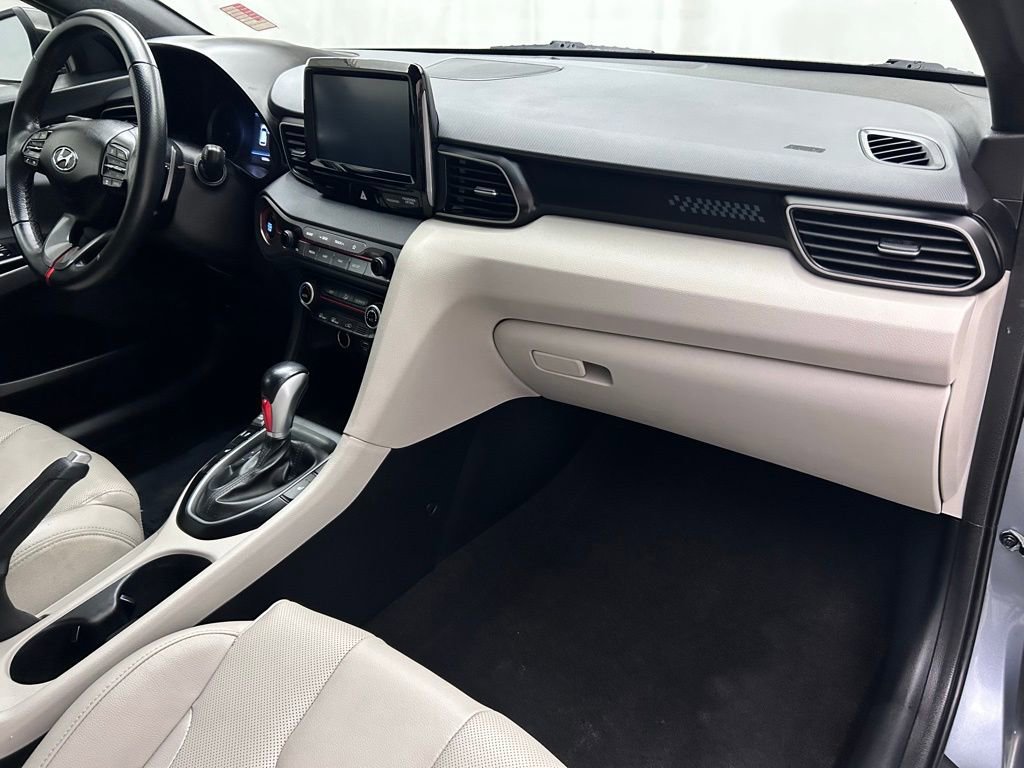 Used 2020 Hyundai Veloster Turbo Ultimate image 16