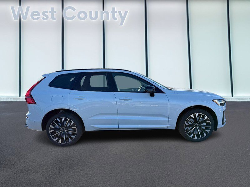 New 2026 Volvo XC60 T8 Ultra w/ Protection Package Premier AWD/4WD image 2
