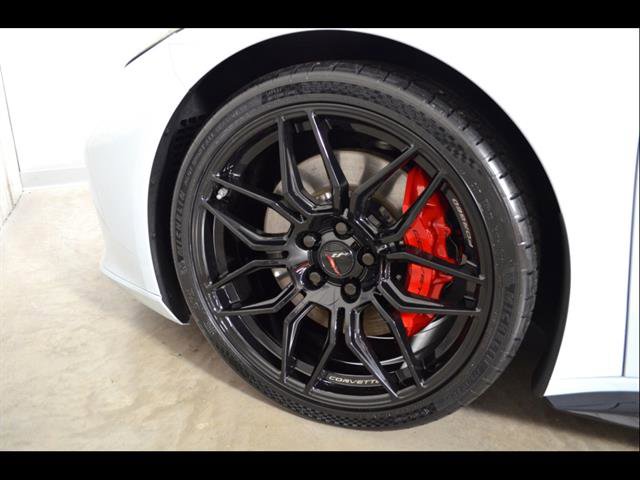 Used 2023 Chevrolet Corvette Z06 w/ Battery Protection Package RWD image 11