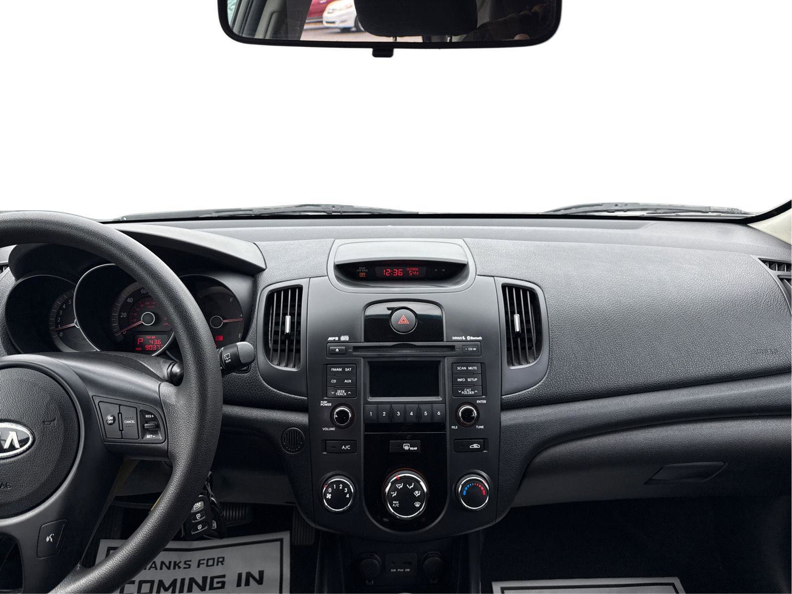 Used 2012 Kia Forte EX image 8