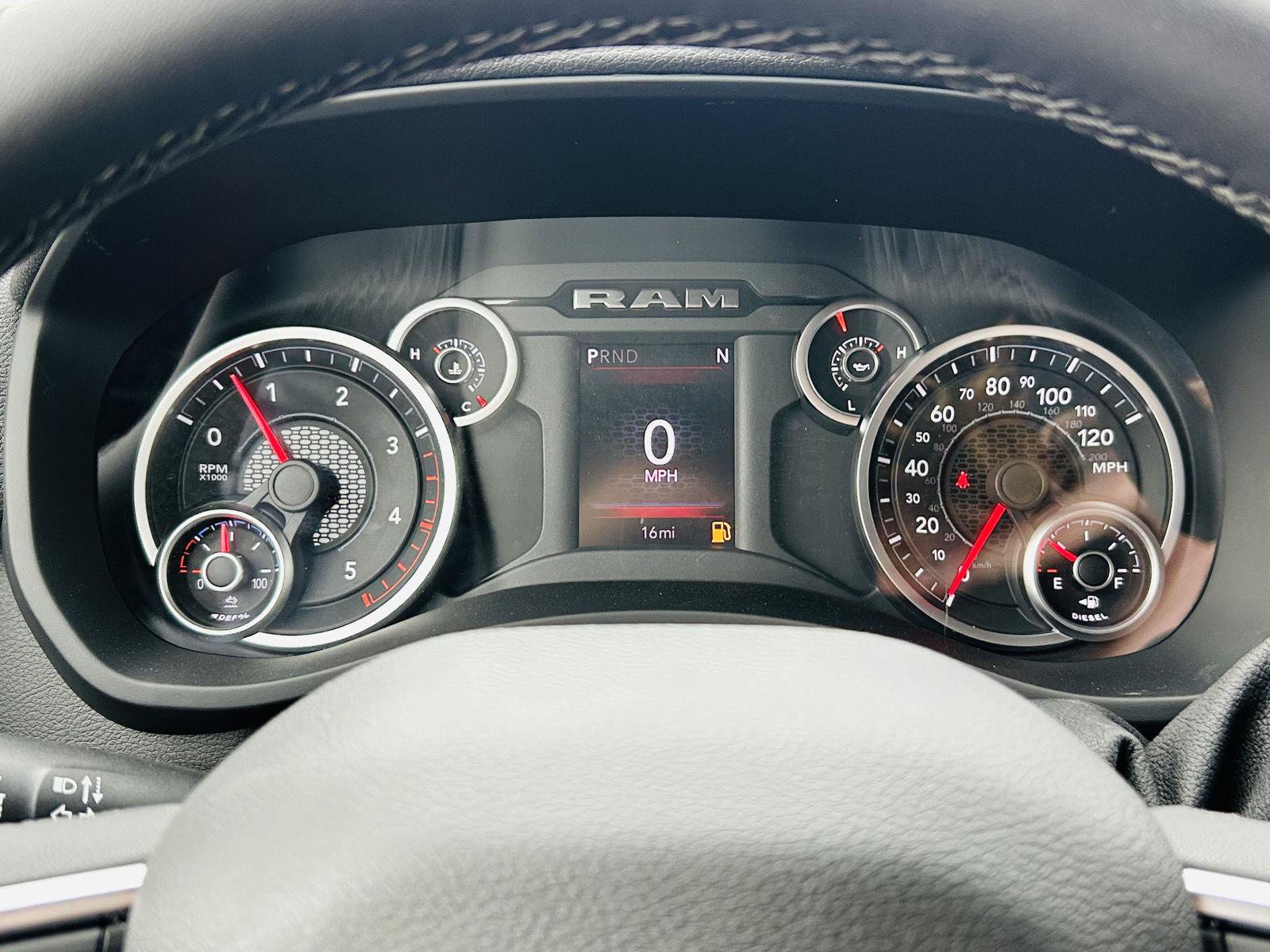 New 2027 RAM 3500 Big Horn AWD/4WD image 16