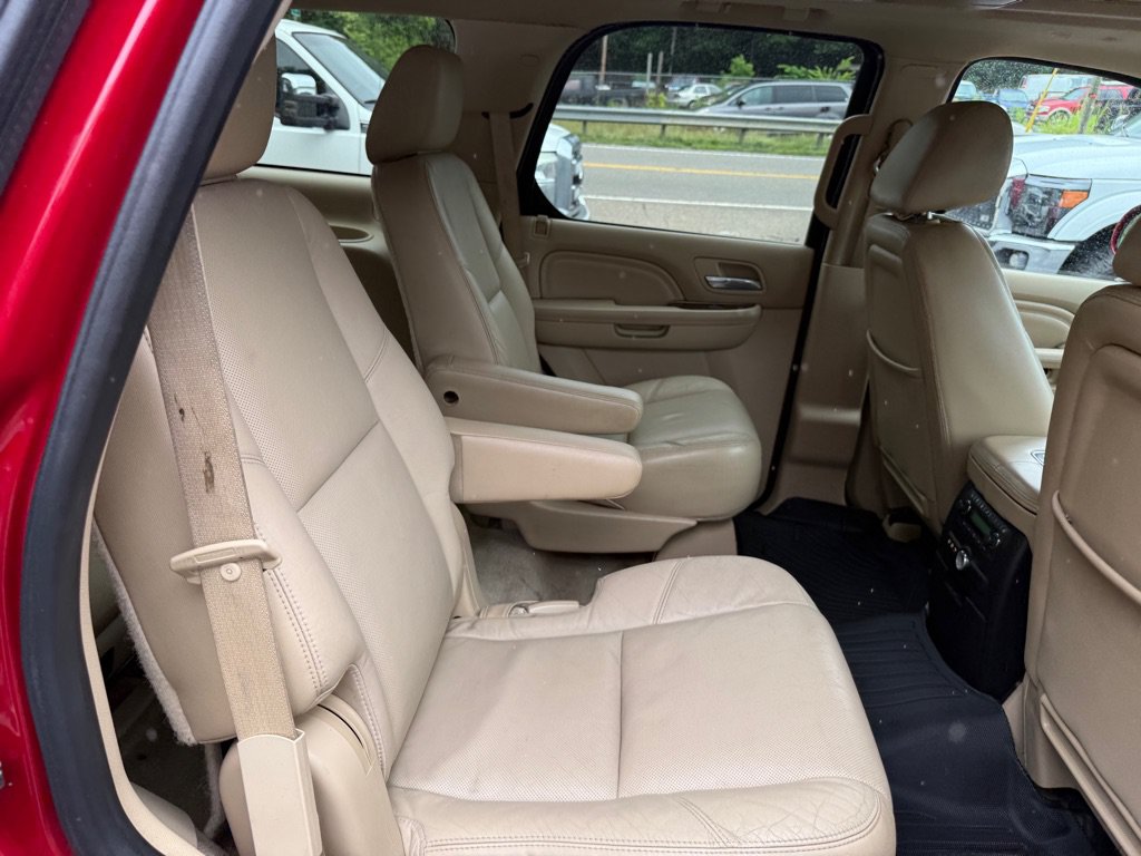 Used 2013 Cadillac Escalade Premium AWD/4WD image 66