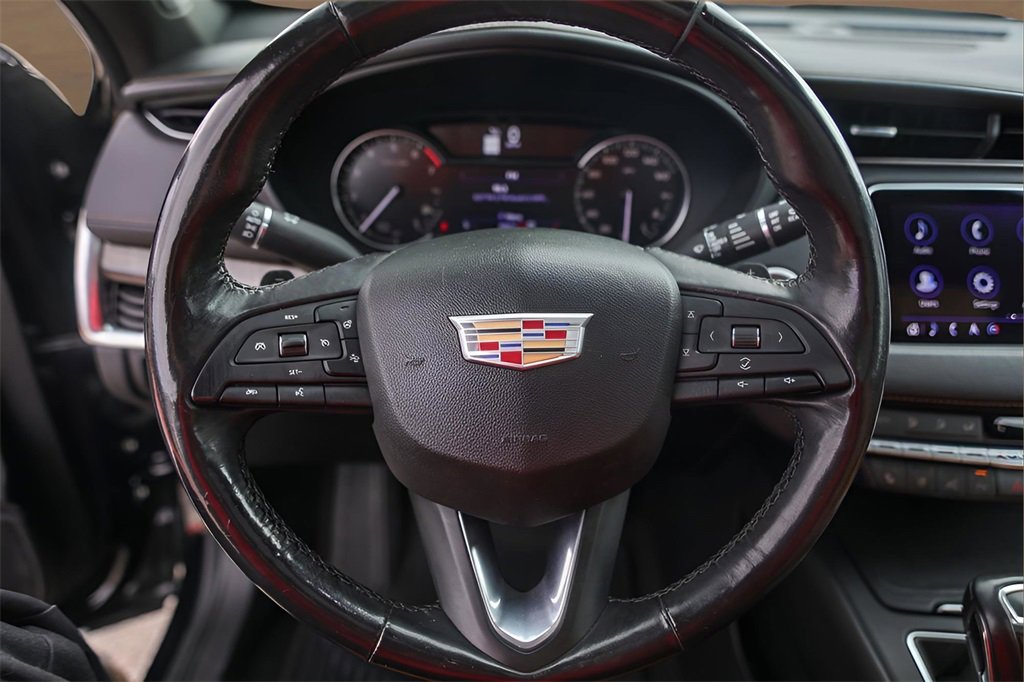 Used 2019 Cadillac XT4 Premium Luxury w/ Enhanced Visibility Package image 12