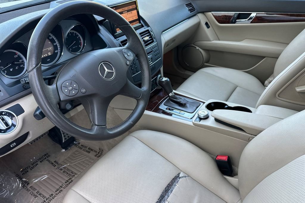 Used 2011 Mercedes-Benz C 300 Sedan image 10