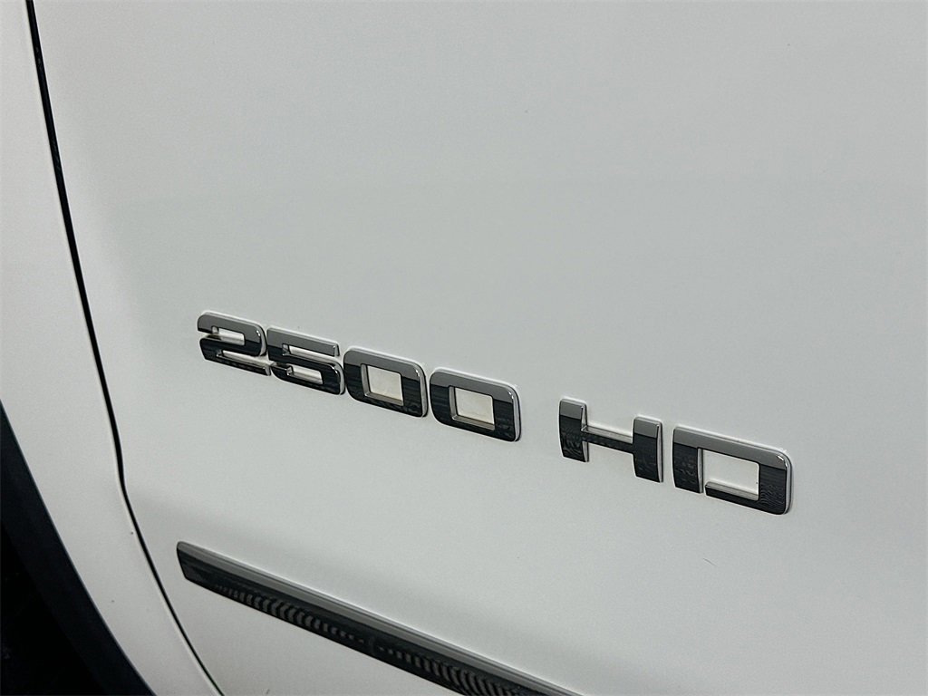 Used 2018 GMC Sierra 2500 SLT w/ Duramax Plus Package image 27