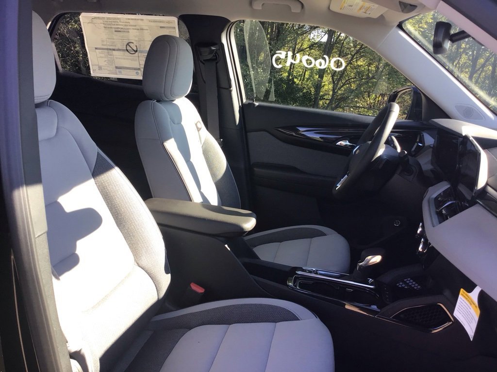 New 2026 Chevrolet TrailBlazer LT w/ Convenience Package image 24