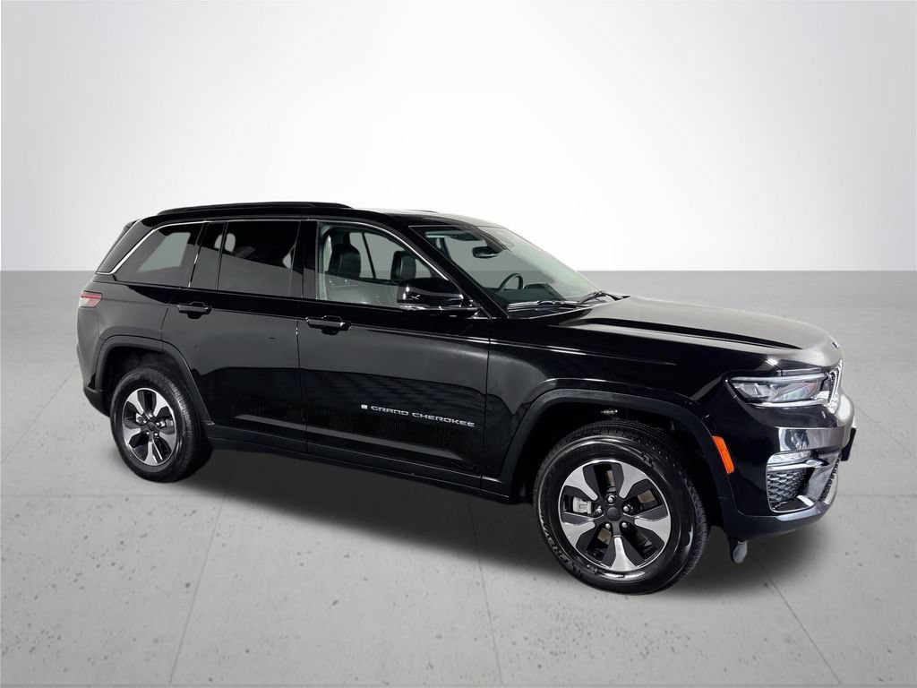 Used 2024 Jeep Grand Cherokee Limited 4xe AWD/4WD image 5