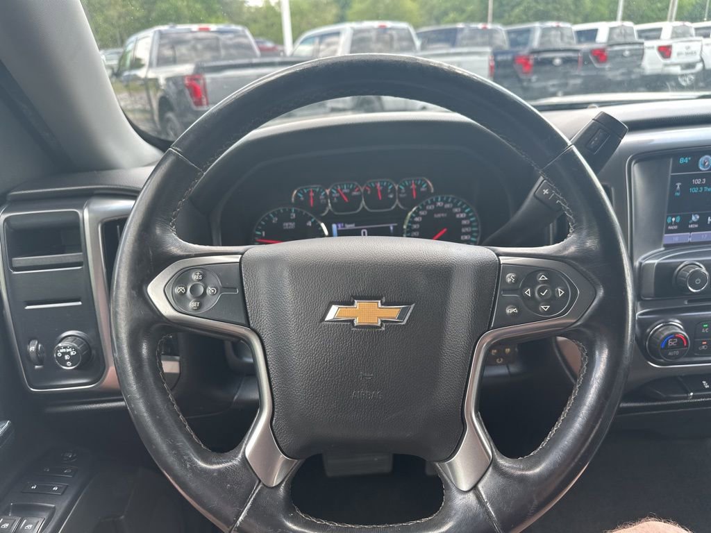 Used 2018 Chevrolet Silverado 1500 LT w/ LT Eassist Package RWD image 16