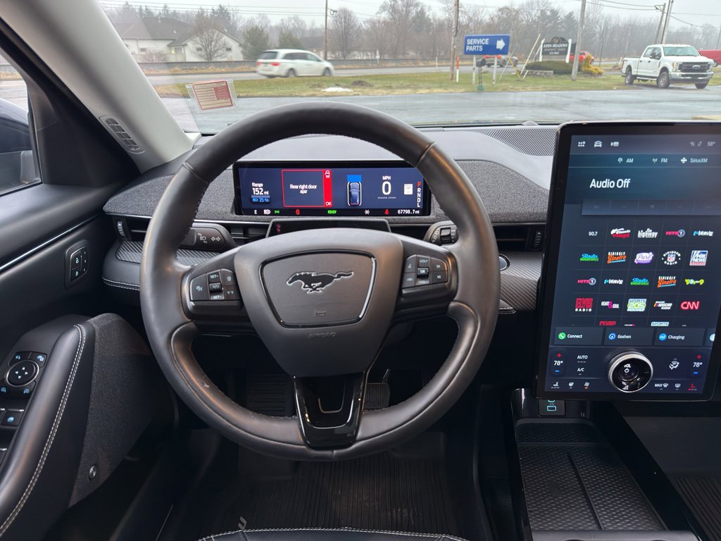 Used 2021 Ford Mustang Mach-E Premium image 17