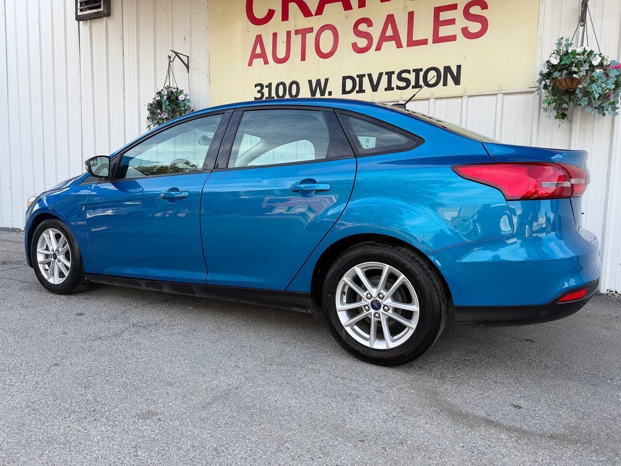 Used 2016 Ford Focus SE w/ Reverse Sensing Package FWD image 9