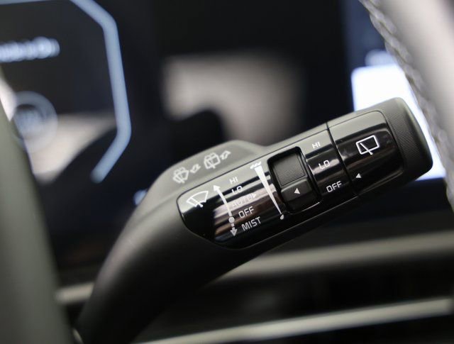 New 2026 Kia Sportage SX image 22