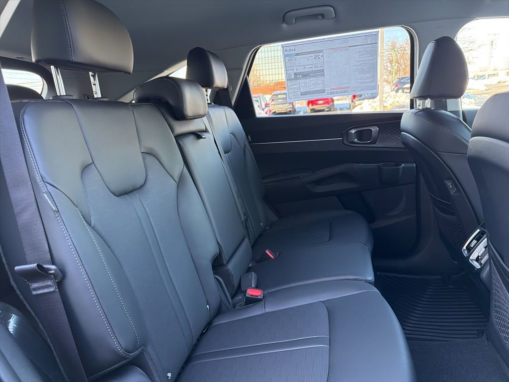 New 2026 Kia Sorento S image 14