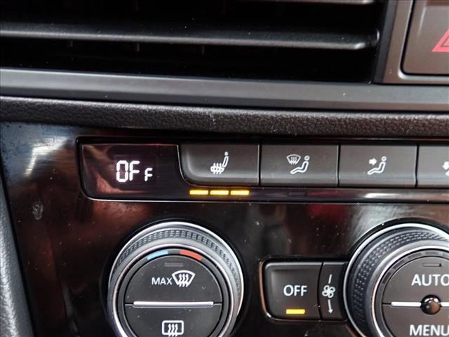 Used 2023 Volkswagen Jetta SEL FWD image 20