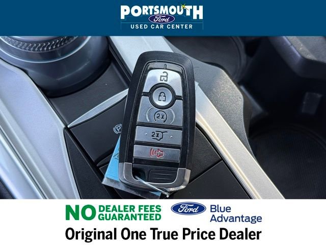 Certified 2022 Ford Explorer XLT w/ Equipment Group 202A image 13