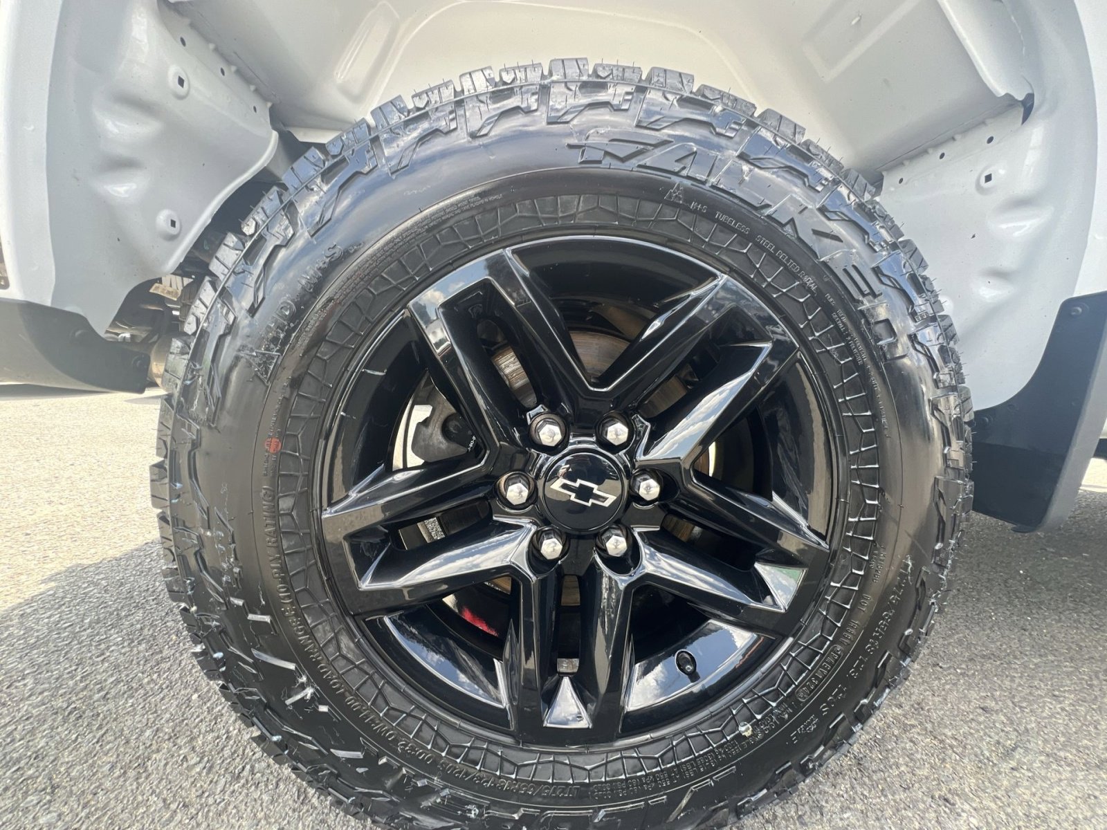 Used 2021 Chevrolet Silverado 1500 Custom Trail Boss w/ Realtree Special Edition image 12