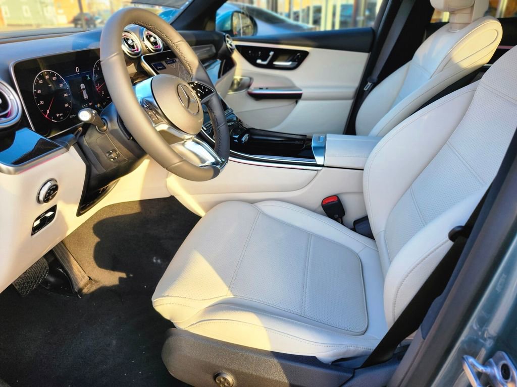 New 2026 Mercedes-Benz GLC 300 4MATIC image 19