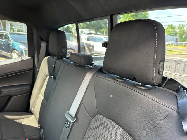 Used 2024 GMC Canyon Elevation w/ Convenience Package AWD/4WD image 16