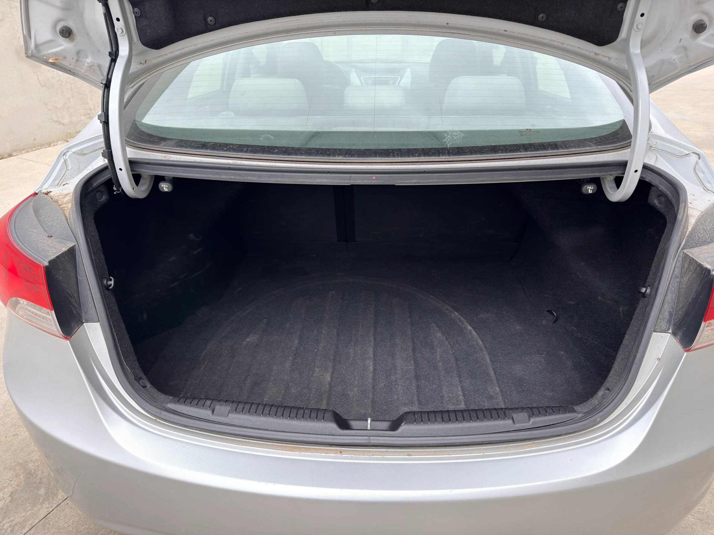 Used 2013 Hyundai Elantra GLS w/ Preferred Pkg image 7