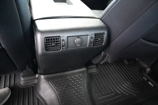 Used 2019 Toyota Tundra SR5 AWD/4WD image 27