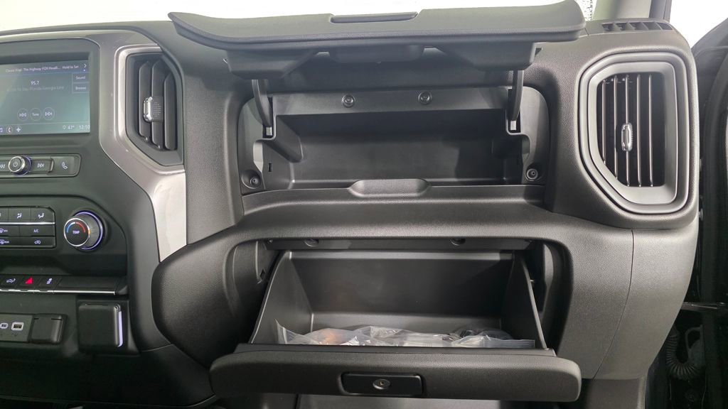 Used 2023 Chevrolet Silverado 1500 Custom w/ Rally Edition image 31